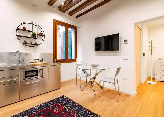 Loft San Stae 18.27